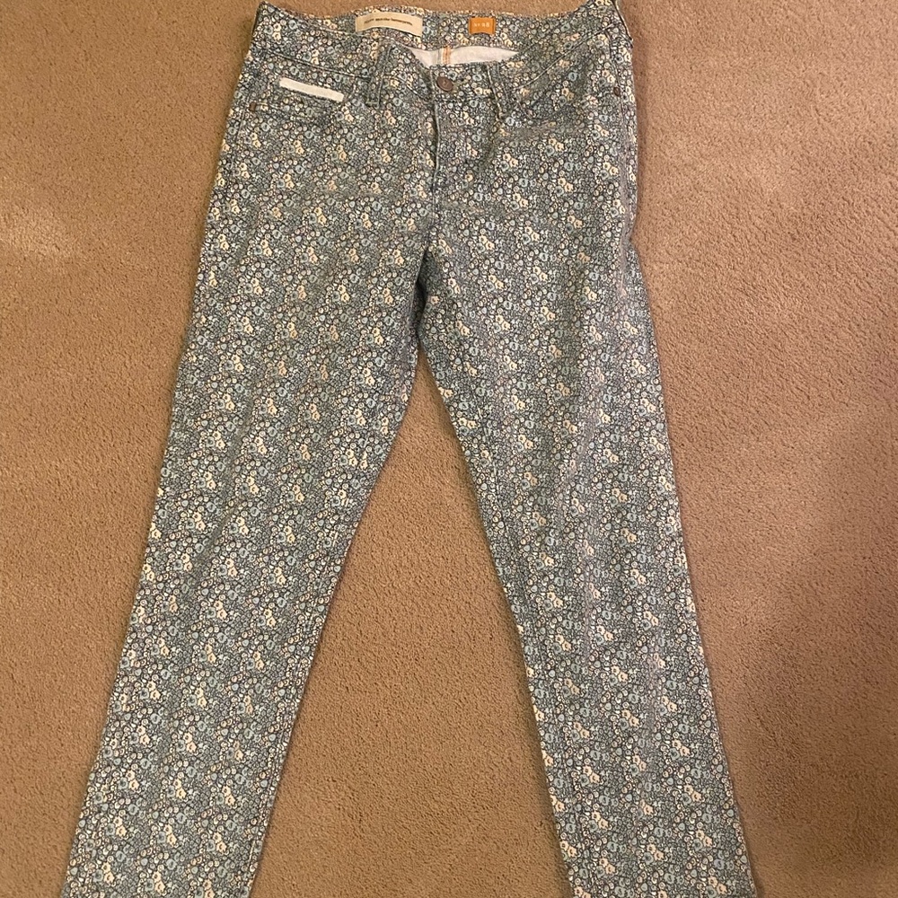 Pilcro Stet Fit Capris Sz 28